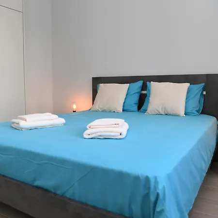 Alexis - Newly Renovated 2-bedroom With Swimming Pool * Paphos