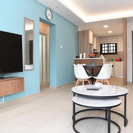 Alexis - Newly Renovated 2-bedroom With Swimming Pool Appartement Paphos